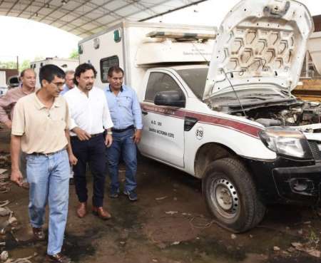 Volcó una de las nuevas ambulancias enviada para ayudar a los wichis