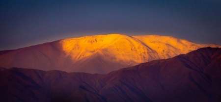 El sol reflejándose en los picos nevados, una verdadera postal que ofrece Salta en la mañana de hoy