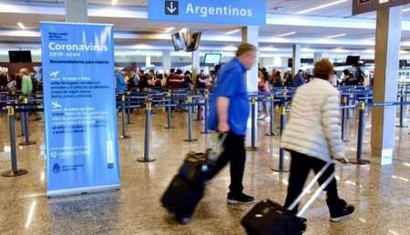 Identificaron a los pasajeros que viajaron con el segundo argentino infectado