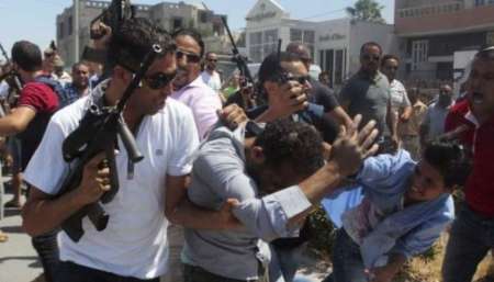 Un hombre se inmola cerca de la embajada de Estados Unidos en Túnez y deja al menos 5 heridos