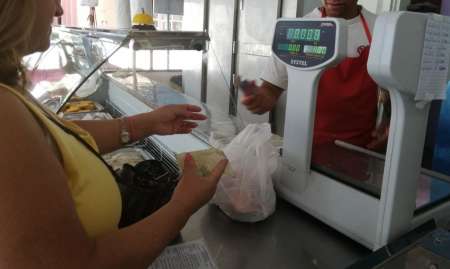 El drama que enfrenta a salteños: no hay monedas de $5 y conseguir cambio es imposible