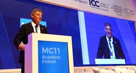 "Los empresarios deben tener una agenda más positiva y dejar de llorar"