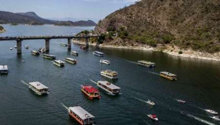Clubes y catamaranes se suman a la suspensión de actividades en el Cabra Corral