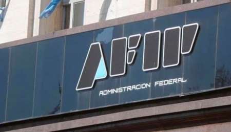 El Gobierno anuncia medidas de rescate para 2 millones de monotributistas