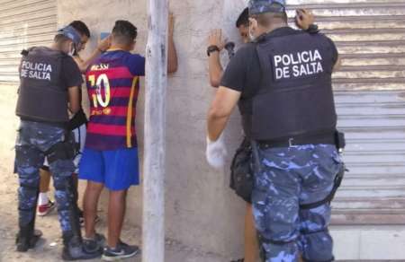 Sáenz decretó duros castigos para los que rompan la cuarentena en Salta: arresto y multas