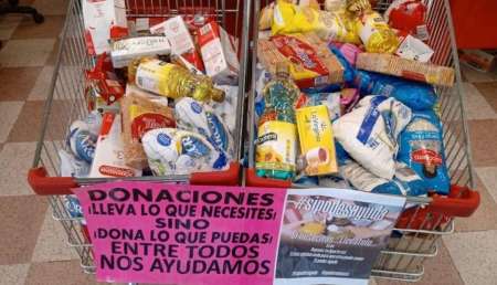 El donante anónimo que llena changuitos en los súper, para los que más lo necesitan