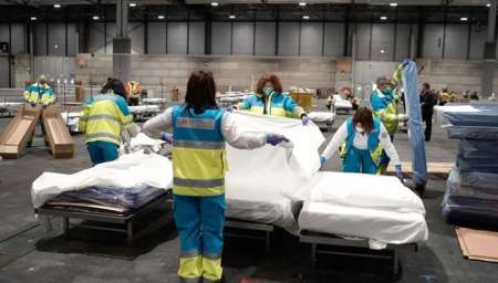 España supera las 15.000 muertes y el gobierno afirma que "la lucha agónica" terminó