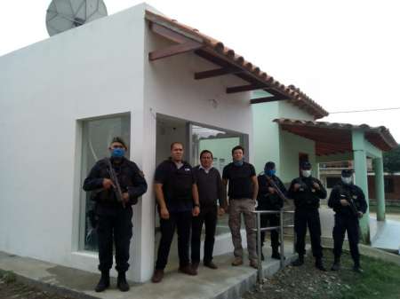 BANCO MACRO INAUGURA  EL PRIMER CAJERO AUTOMÁTICO  EN LA LOCALIDAD DE LOS TOLDOS