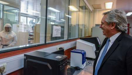 Los mensajes de Alberto F. para alentar a quienes trabajan durante la cuarentena