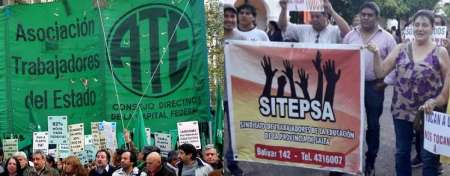 Gremios, unidos por el reclamo: “Es espantoso que en nombre de la solidaridad se haga un ajuste tan importante en el salario”