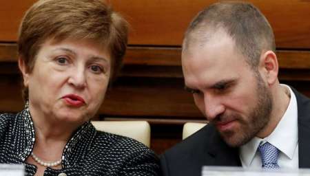 Según el FMI, la economía de la Argentina caerá al menos 5,7% este año