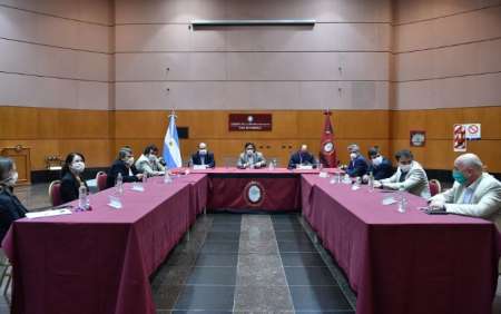 Sáenz se reunirá con Alberto para plantearle una ayuda para los comercios salteños