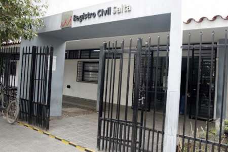 Con atención restringida, comienza a atender el Registro Civil