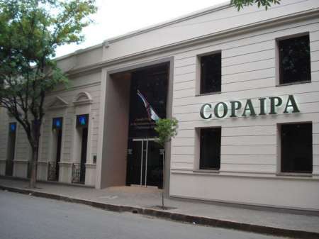 “La obra privada y la actividad profesional volverá la semana que viene”