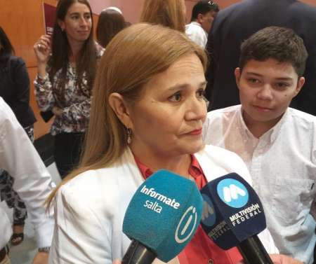 IPS: habilitan recetas vía WhatsApp, venta de órdenes en farmacias y autorizaciones por sistema