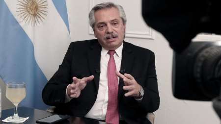 “No podemos mantener a la gente en un encierro eterno”, dijo Alberto Fernández
