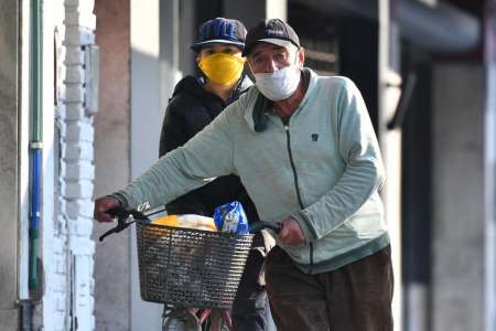 Nuevo récord en Argentina: 13 muertos y 648 contagios de coronavirus