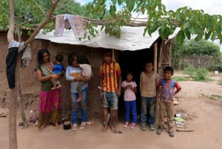 Wichis reclaman por su IFE: los enviaron a cobrar a 300 km de donde viven