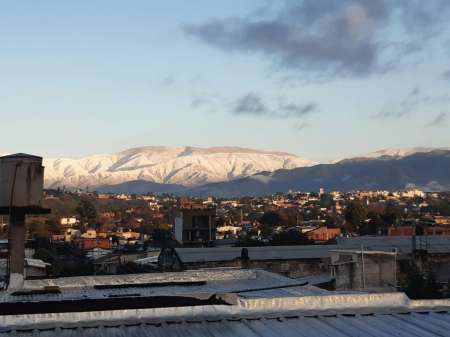 Salta amaneció con cerros nevados en la previa al inicio del invierno