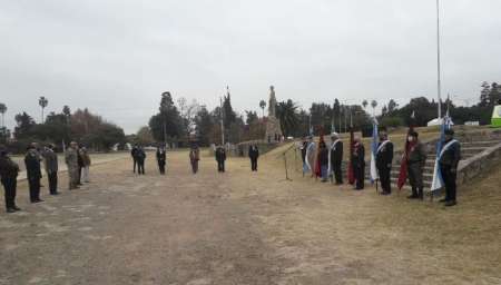 Conmemoran el Día de la Reafirmación de los Derechos sobre las Malvinas, en Campo La Cruz