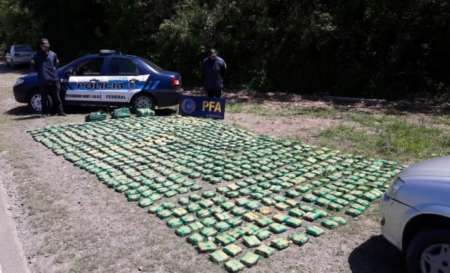 Policías federales se abrieron un "kioskito" ilegal en Salta: vendían coca incautada