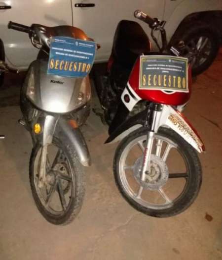 Controles policiales permitieron recuperar cinco motos robadas y un auto
