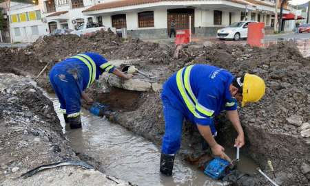 Aguas del Norte avanza en un ambicioso proyecto de cambio de cañerías