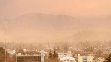 Fuertes vientos, cortes de luz y varios incendios de pastizales secos