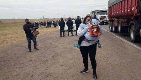 VIDEO La historia viral detrás del abrazo entre un nene de cuatro años y su mamá