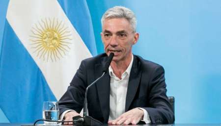 El Gobierno intentará que Latam no se vaya del país