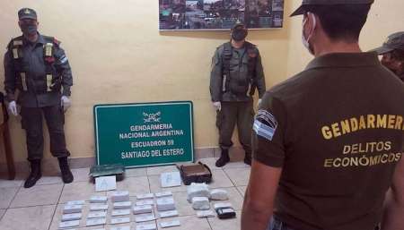 Los millones de pesos encontrados en camiones serían para compras ilegales