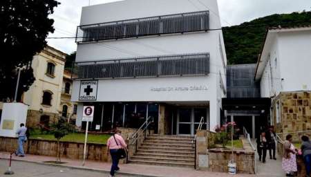 Hoy comienza a funcionar un consultorio virtual en el hospital Arturo Oñativia