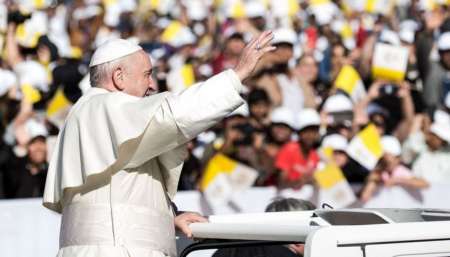 Por el coronavirus, 2020 podría ser el primer año sin viajes papales desde 1978