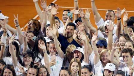 Djokovic también dio positivo en coronavirus y se agranda el escándalo en el tenis