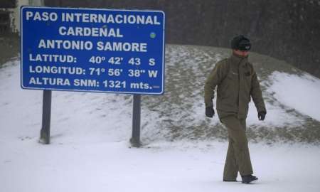 El Gobierno autorizó el ingreso de ciudadanos chilenos a través de tres pasos fronterizos