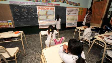 Docentes aseguran que las escuelas no están en condiciones para reanudar las clases