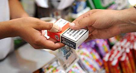 Controlan que no se produzca "venta atada" de cigarrillos