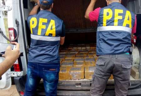 Tres detenidos en Salta tras decomiso de 400 kilos de cocaína en Córdoba