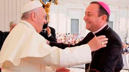 El Vaticano recontrató a un exobispo salteño, acusado de abuso sexual