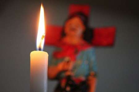 Dejó una vela al Gauchito Gil, se cayó y generó un incendio