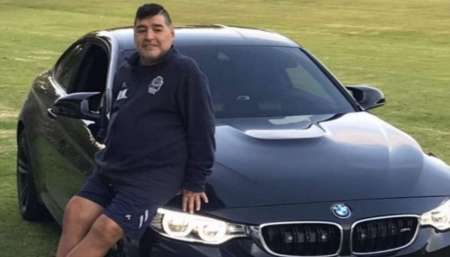 VIDEO El nuevo chiche de Diego: El llamativo auto de lujo con sirena y luces de patrullero