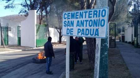 Coronavirus en Salta: el COE pidió una fosa común para 39 cuerpos