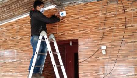 Brindan internet gratis en sectores humildes para que los chicos puedan estudiar