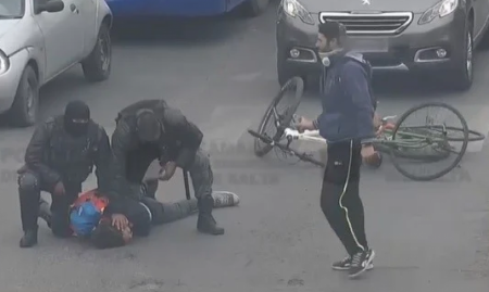 Rotundo apoyo al accionar policial en el caso de los ciclistas violentos y la conductora