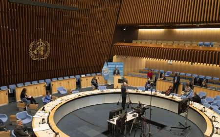 La Organización Mundial de la Salud advirtió que reabrir las escuelas solo empeorará la situación