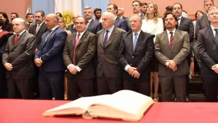 Incertidumbre y desconcierto en el Gobierno por el pago de la deuda
