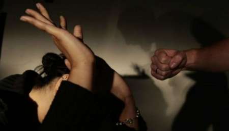 Secuestró a su novia, la llevó a su casa y la violó seis días