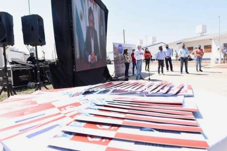 En Embarcación 100 familias recibieron las llaves de su nuevo hogar