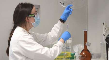 Vacuna de Oxford: México anunció posible retraso de llegada a América Latina