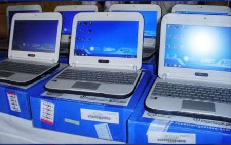 Tiene 20 años y entró a una escuela a robar netbooks